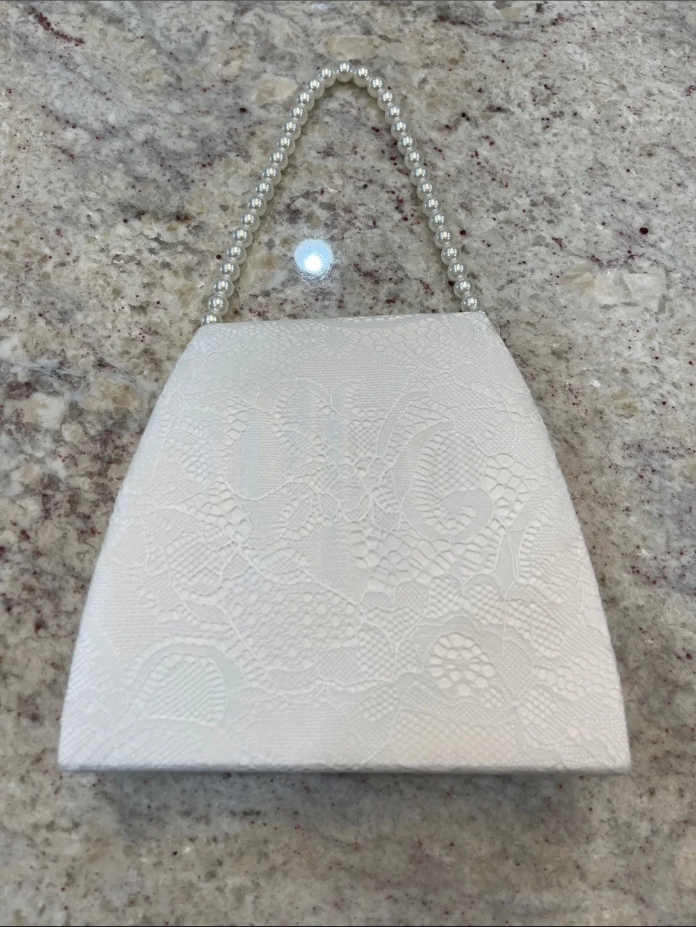 NIB Mulian LilY Floral Lace & Pearl Handle Bridal Evening Clutch Bag White